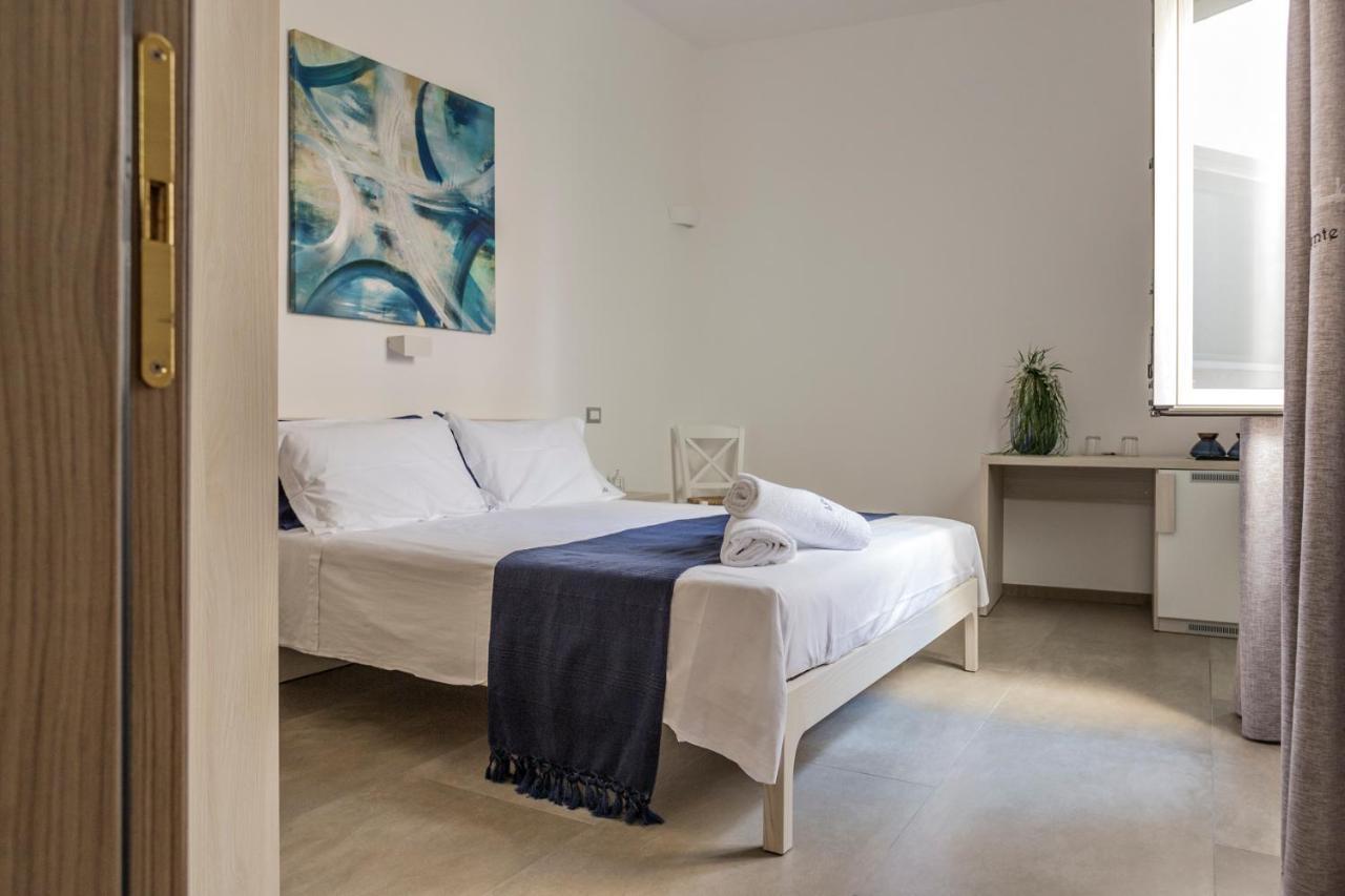 La Loggia Dei Rayno Bed & Breakfast Lecce Bagian luar foto