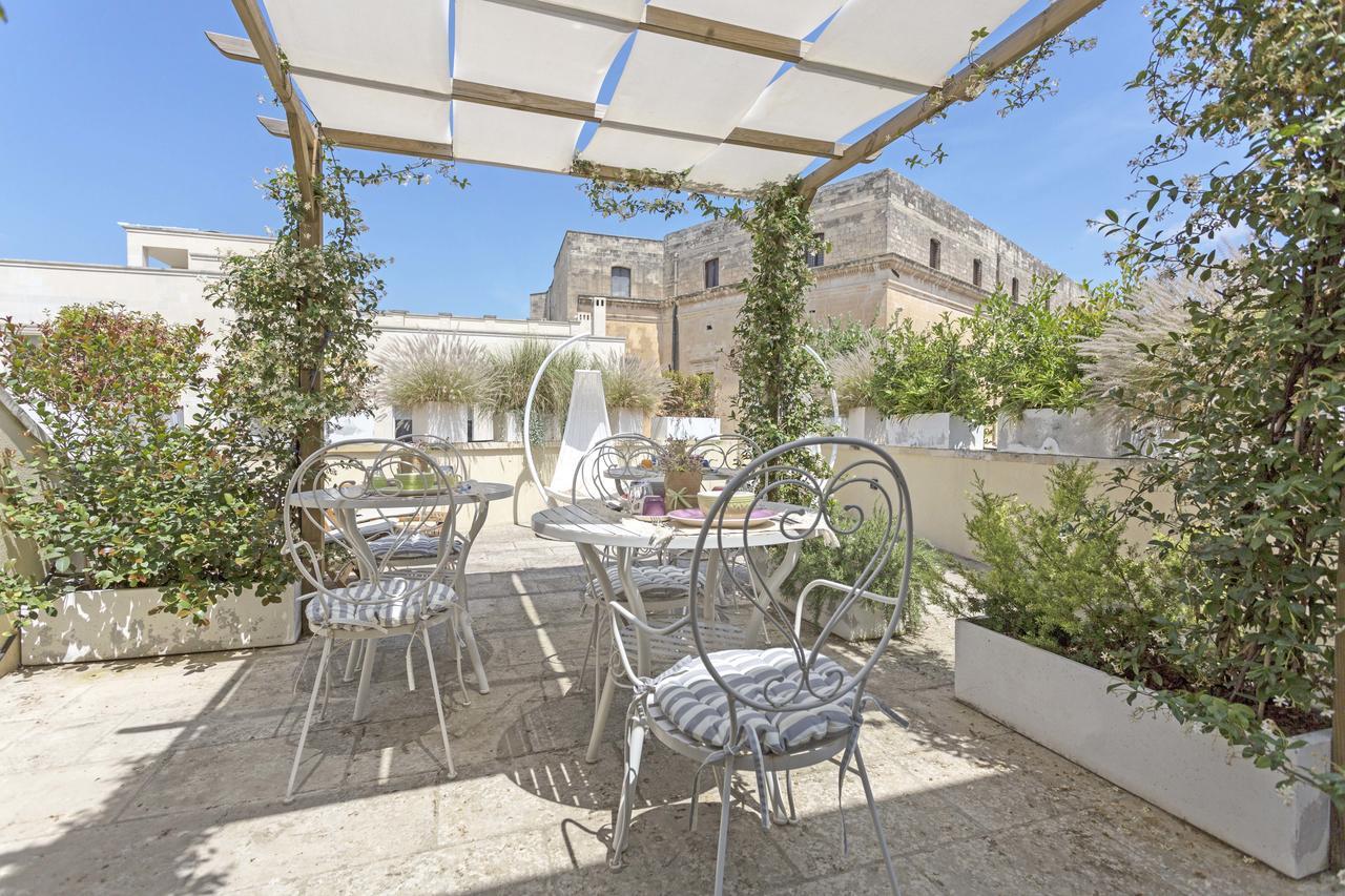 La Loggia Dei Rayno Bed & Breakfast Lecce Bagian luar foto